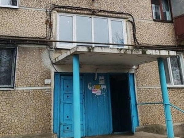 В Курахово появилось еще больше «теплых подъездов» в многоэтажках