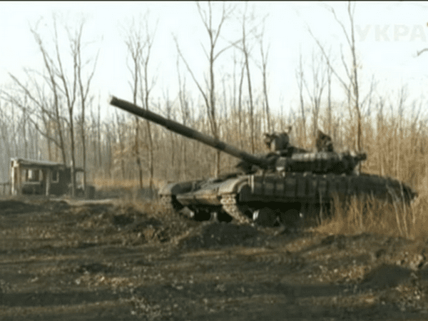 Украинские военные успешно отбили вражескую «танковую атаку» вблизи Марьинки