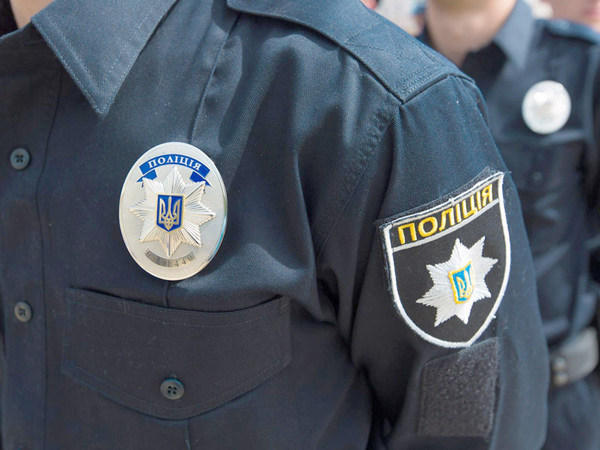 Марьинские полицейские обнаружили участника незаконного вооруженного формирования
