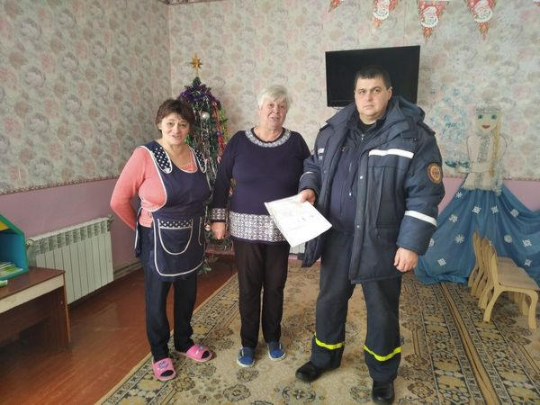 Работников детских садов Великоновоселковского района учат, как действовать во время пожара