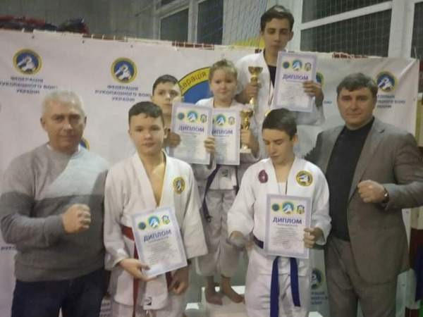 Бойцы из Марьинки завоевали медали на открытом чемпионате Донецкой области по рукопашному бою