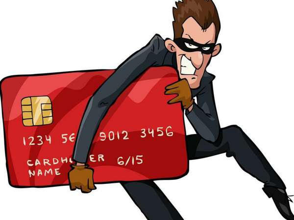 Осторожно, мошенники: у жительницы Курахово украли с банковских карт 15 тысяч гривен