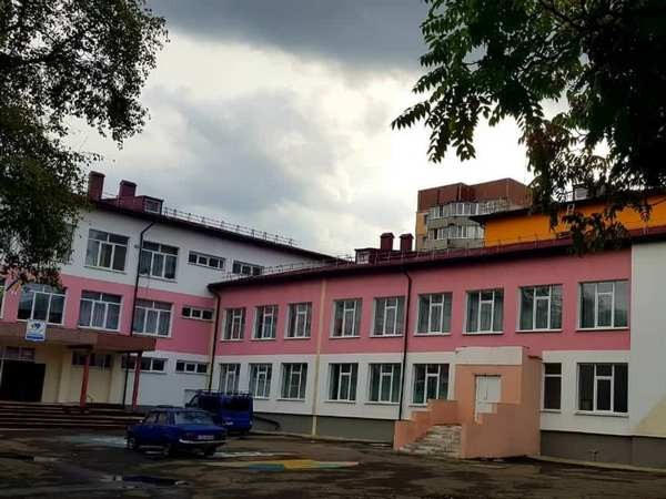 НЕФКО выявила нарушения при термомодернизации школы в Угледаре