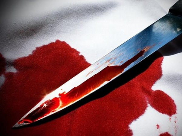 В Угледаре мужчина зарезал 38-летнюю женщину