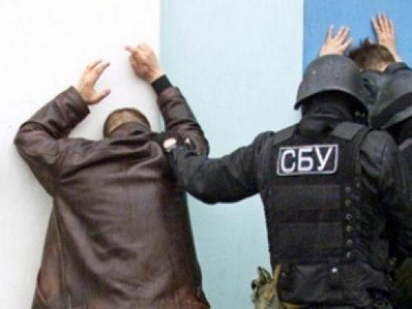В Марьинском районе задержан