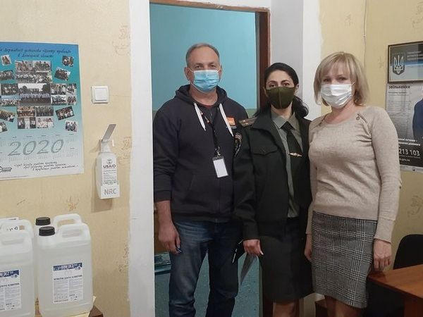 Марьинский районный отдел пробации получил гуманитарную помощь