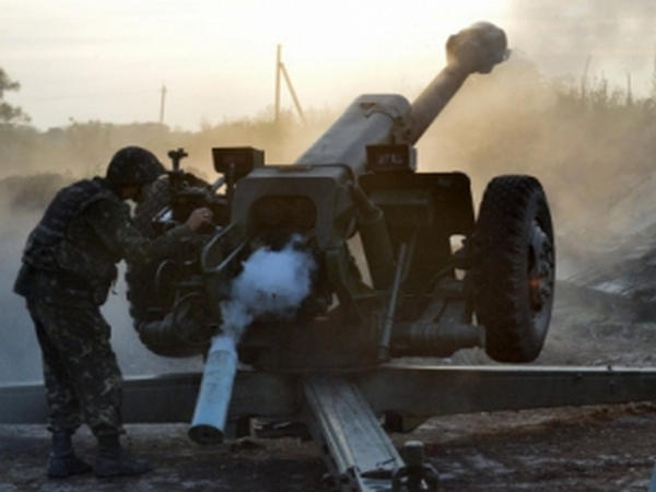Ситуация в районе Марьинки накаляется: боевики все чаще атакуют позиции украинских военных
