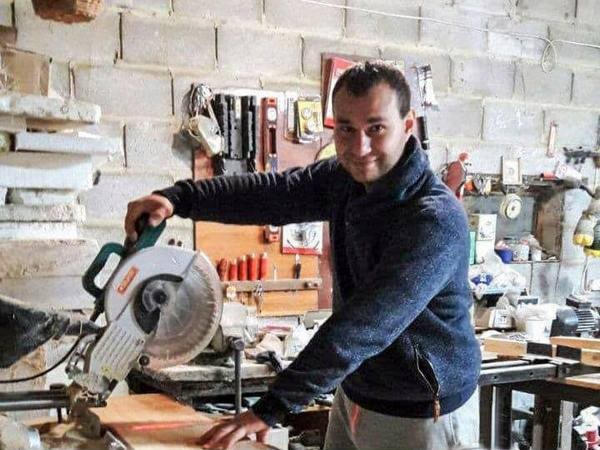 История успеха: как житель прифронтовой Марьинки основал мебельный бизнес