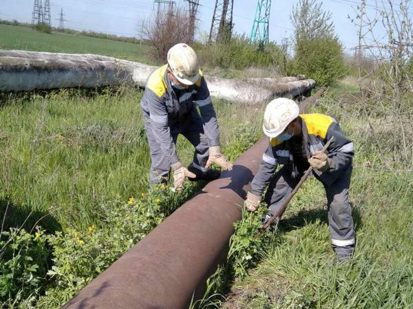 В Курахово восстановили водопровод для владельцев садовых участков