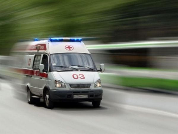 Во время ночного обстрела Марьинки ранены двое местных жителей