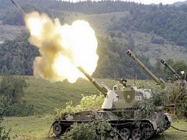 Стало известно из какого вооружения боевики обстреливали Марьинку: кое-что долетало и до Курахово