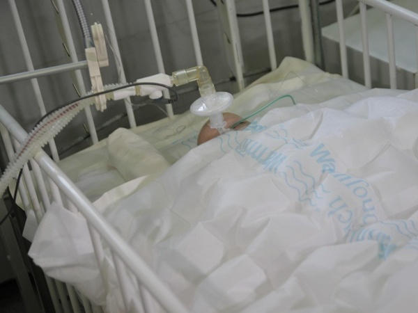 Умерла 5-месячная девочка, получившая ранение в Марьинке