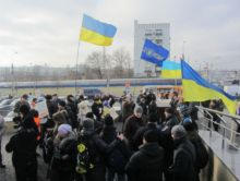Марьинских фермеров, поддерживающих Евромайдан, в канун нового года вызвали на допрос в налоговую милицию