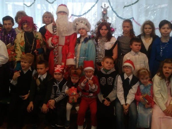 «Новогодняя сказка» для особых деток в Курахово