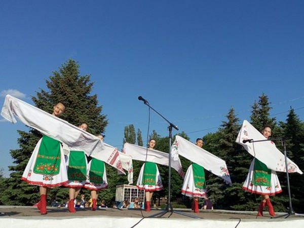 Праздник вышиванки в Курахово