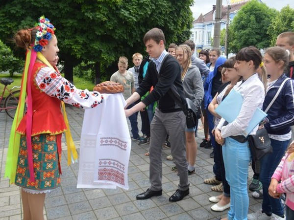 Дети из Марьинки и Красногоровки отлично провели время в Ахтырке