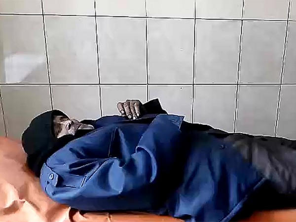 Полицейские рассказали о непростой жизни пенсионеров в прифронтовых Марьинке и Красногоровке