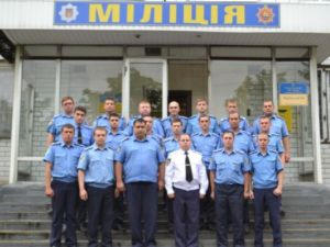 Начальник Марьинской милиции поздравил участковых с профессиональным праздником (фото)