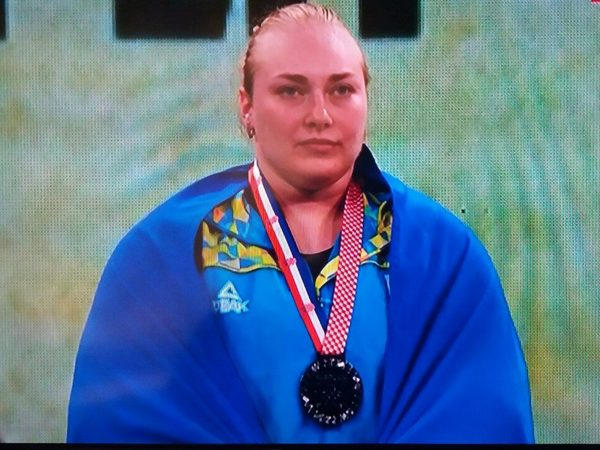 Серебряная феерия тяжелоатлетки из Угледара на чемпионате Европы