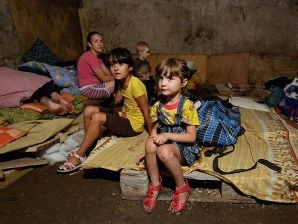 Волонтеры ищут помощи для лечения детей из Марьинки и Красногоровки в Киеве
