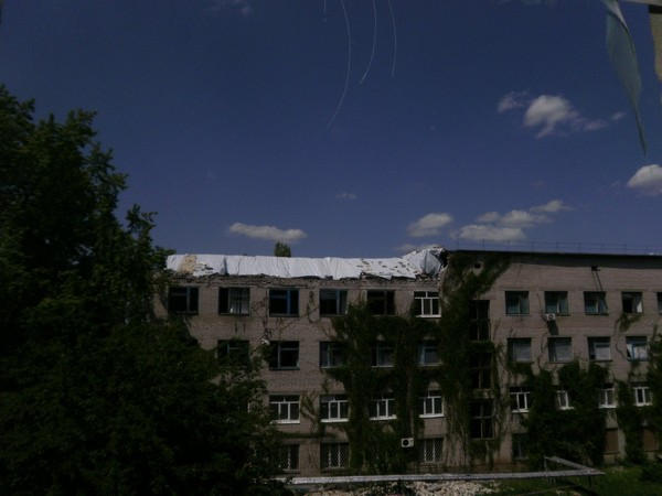 Как идут восстановительные работы в разрушенной войной Красногоровке