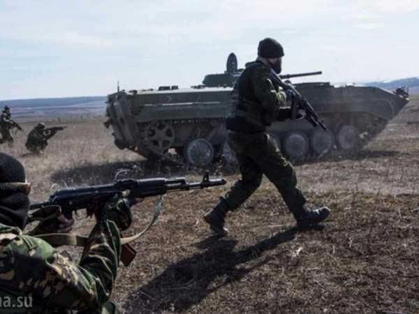 Все версии вчерашней атаки боевиков под Красногоровкой