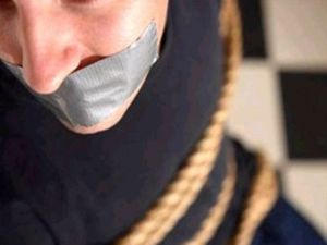 В Марьинке похитили и допрашивали в посадке активиста общественной организации