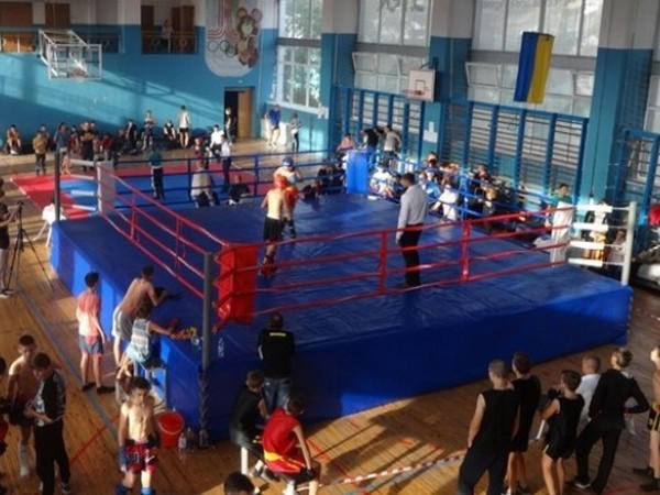 В Курахово состоялся открытый Кубок Донецкой области по кикбоксингу «WAKO»