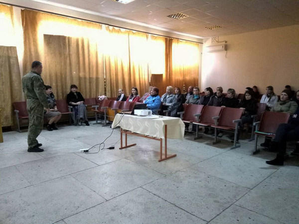 Родительские собрания в Марьинской школе проводят с полицейскими
