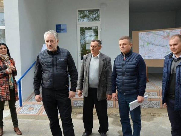 В Марьинском районе запустили насосную станцию, которая обеспечит водой около 10 тысяч человек
