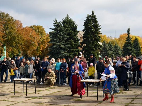 В Курахово отметили Покров и День защитника Украины
