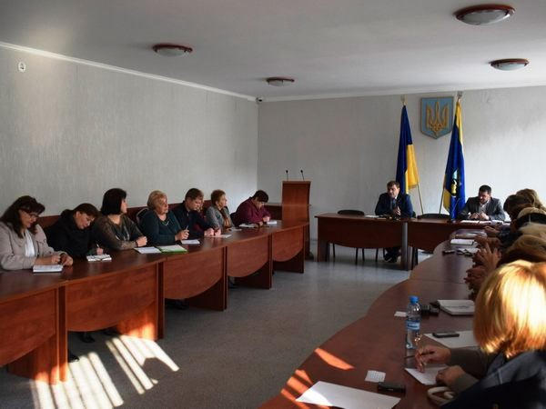 В Угледаре обсуждали вопросы образования в будущей территориальной громаде