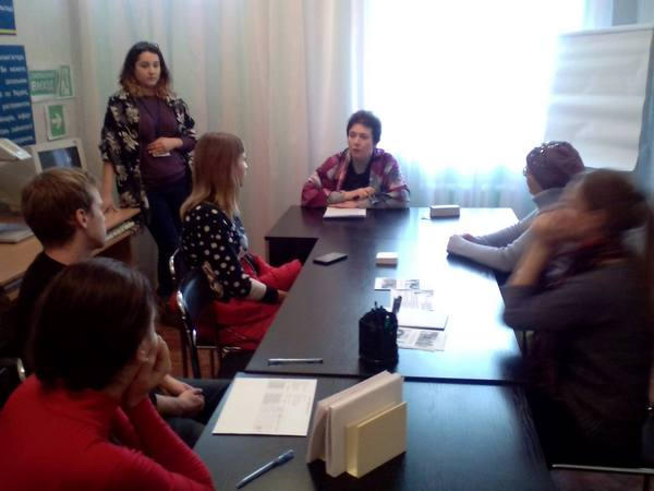 Угледарский центр занятости организовал для молодежи день открытых дверей