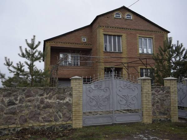 В Угледаре показали, в каких условиях будут жить сироты