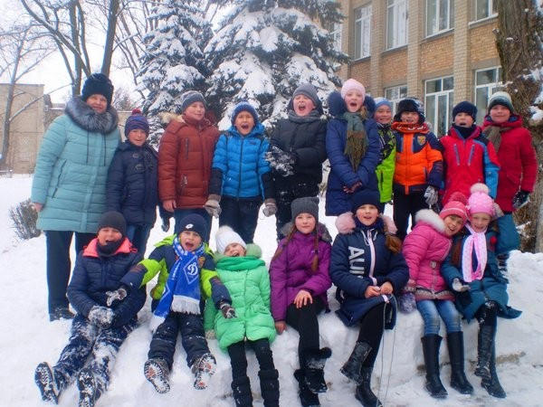 Для школьников Угледара организовали зимние забавы