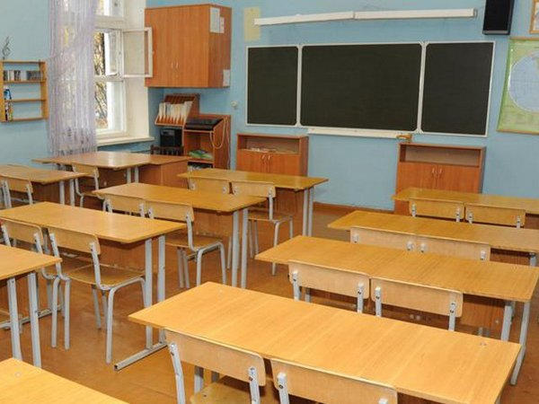 В Марьинском районе уже закрыты 6 школ, а в Угледаре - 3