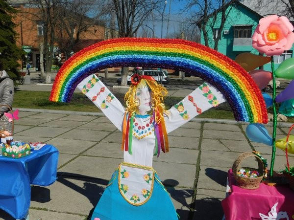 В Курахово прошла традиционная выставка-ярмарка «Пасхальный вернисаж»