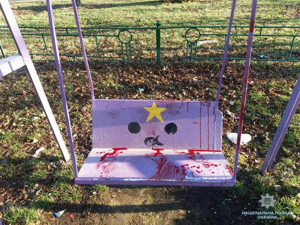 В Красногоровке 22-летний парень вонзил нож в грудь своему брату