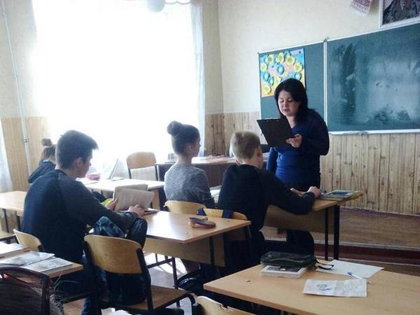 Марьинские школьники почтили память жертв фашистских концлагерей