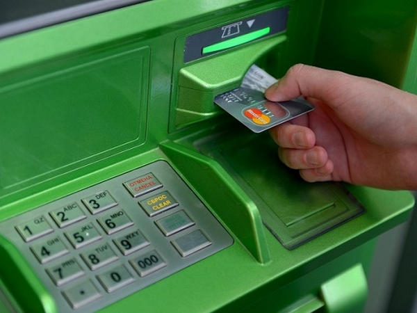 В прифронтовую Красногоровку возвращаются банкоматы В прифронтовую Красногоровку возвращаются банкоматы