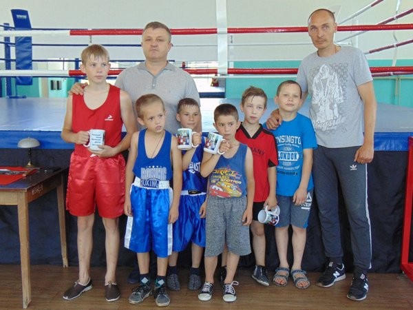 В Марьинке наградили лучших боксеров
