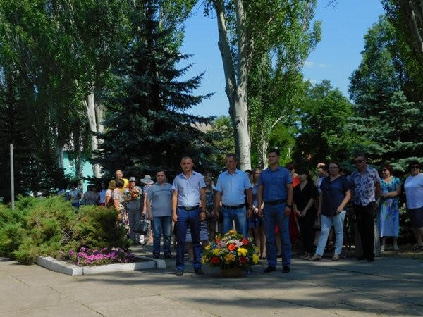 В Курахово почтили память жертв Второй Мировой войны