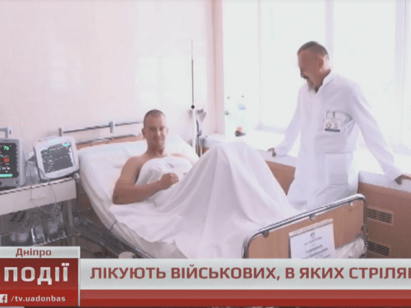 Стало известно, почему вражеский снайпер обстрелял полицейских в Марьинке