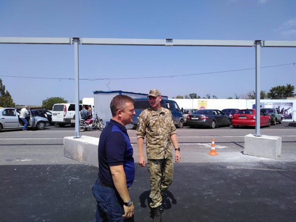 Глава Марьинского района проинспектировал ход выполнения работ по обустройству КПВВ «Марьинка»