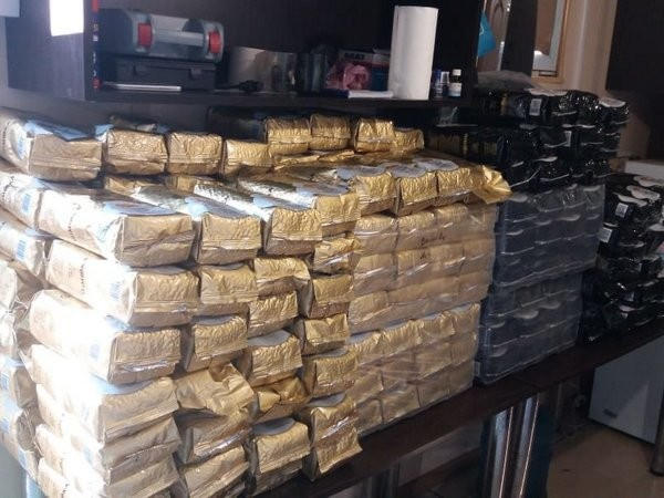 Через КПВВ «Марьинка» пытались перевезти около 400 кг кофе