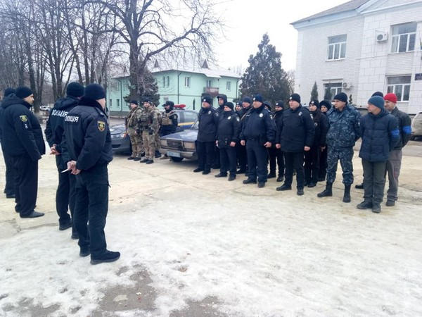 Безопасность в Курахово будут обеспечивать усиленные наряды полиции