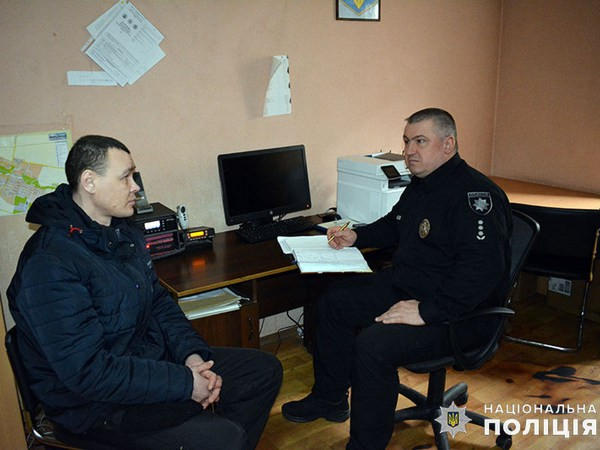 Начальник Волновахской полиции посетил прифронтовую Марьинку