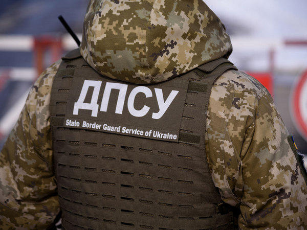 Пограничники изъяли товары, которые пытались незаконно провезти через КПВВ «Марьинка»