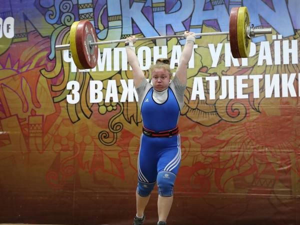 Тяжелоатлеты из Угледара завоевали «золото» и «бронзу» на чемпионате Украины