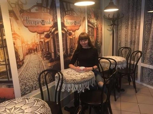 Переселенка из Донецка открыла в Курахово необычное кафе